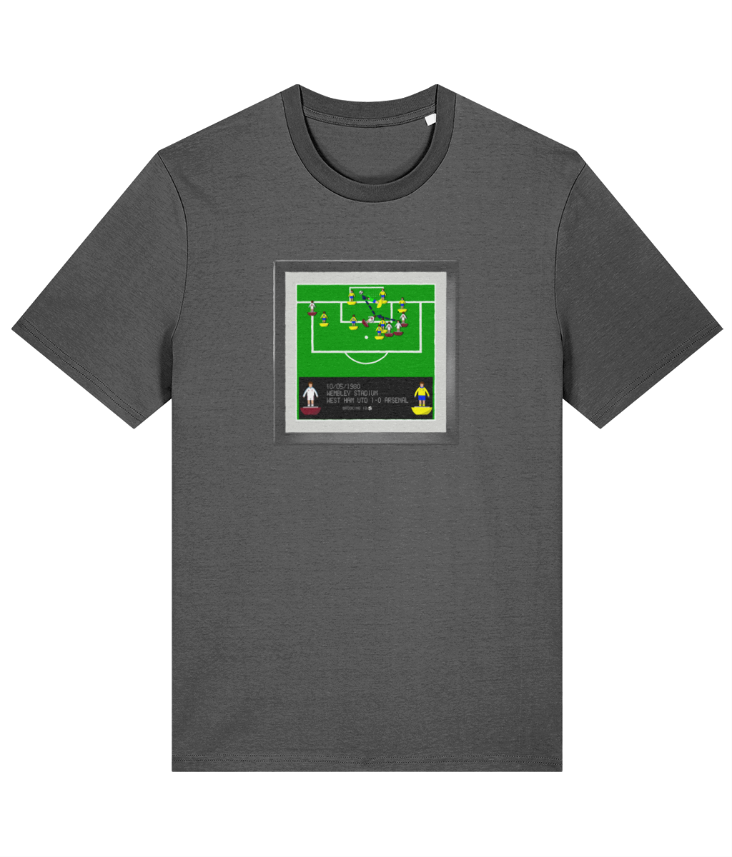 Football Iconic Moments 'Brooking - WEST HAM UNITED v Arsenal 1980' Unisex T-Shirt