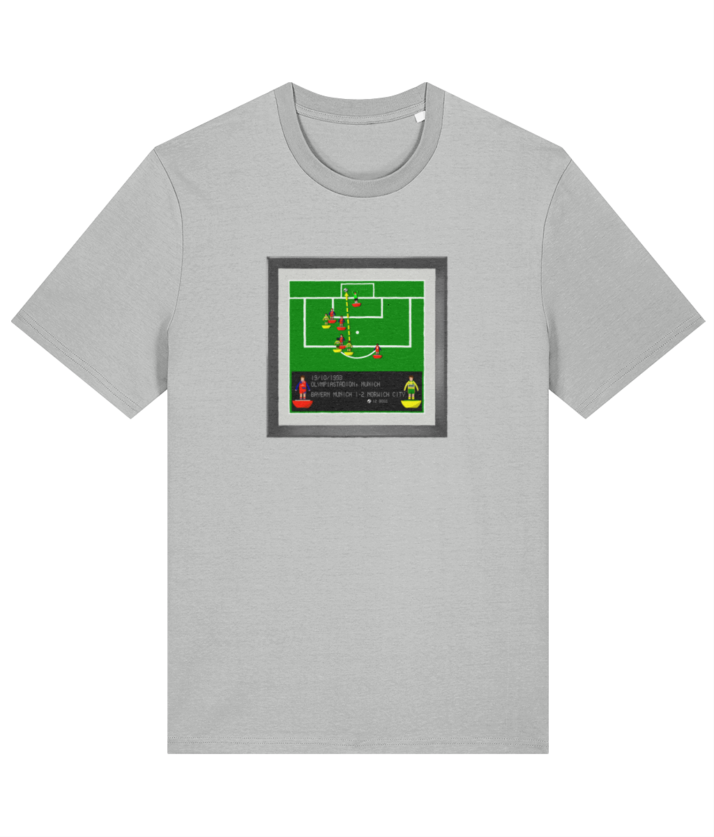 Football Iconic Moments 'Goss - Bayern Munich v NORWICH CITY 1993' Unisex T-Shirt